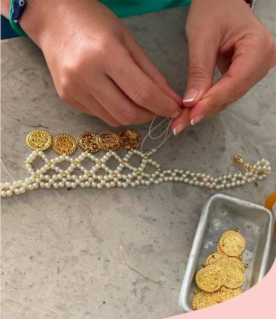 Atelier création de bijoux tunisien à Tunis – Immersion artisanale